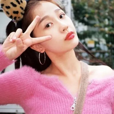 千钧。一发